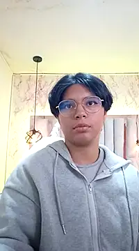 Snapshot of Emmapark_ chatting on March 2, 11:50 am Emmapark online show from March 2, 11:50 am