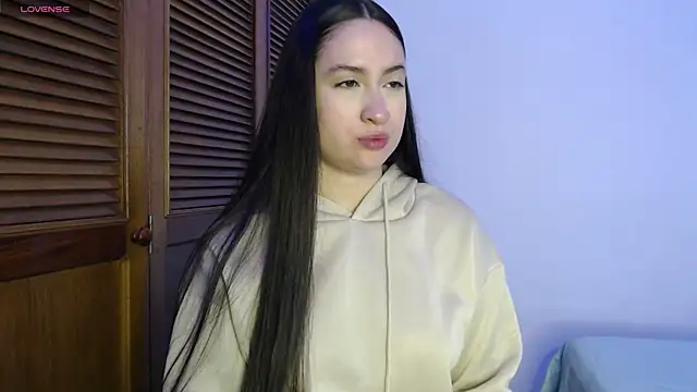 Snapshot of sofiaduque_26 chatting on October 16, 2:07 pm sofiaduque 26 online show from October 16, 2:07 pm