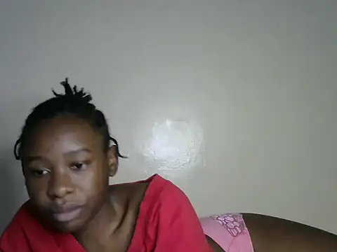 Snapshot of Novah_ chatting on May 2, 3:11 am Novah online show from May 2, 3:11 am