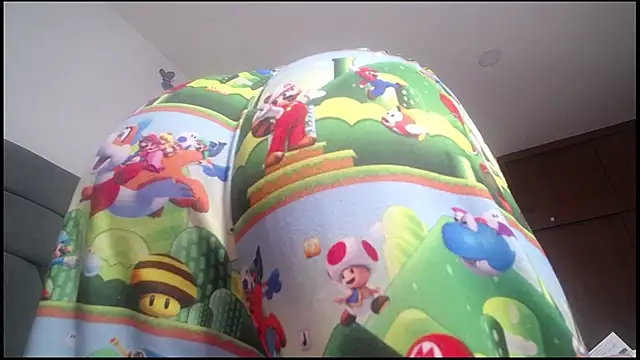 Yinn Silver online show from September 23, 6:49 am