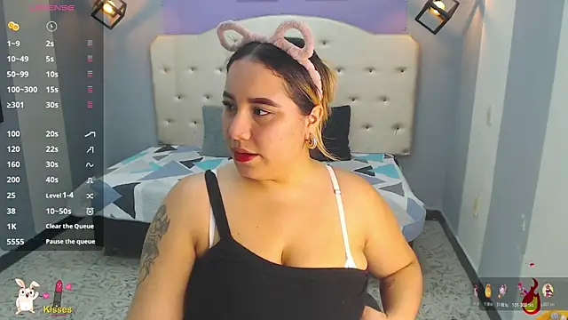 Snapshot of Kathiasaints chatting on October 29, 10:33 pm Kathiasaints online show from October 29, 10:33 pm