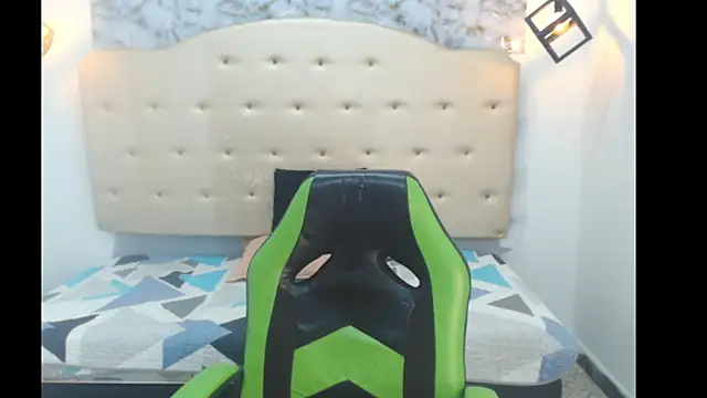 Kathiasaints online show from March 30, 8:54 pm