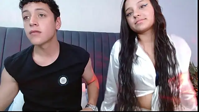 Snapshot of 24_7horny_ chatting on March 28, 12:38 pm 24 7horny online show from March 28, 12:38 pm