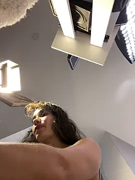 Irish Collins online show from February 2, 6:39 pm