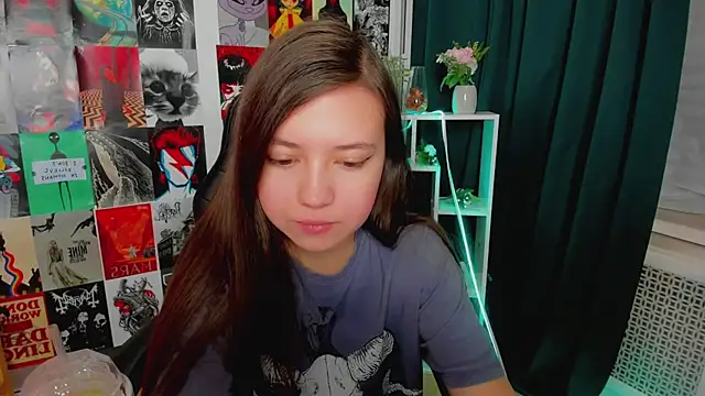 Lina Brownie online show from January 11, 2:09 am