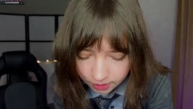 Lina Brownie online show from November 29, 10:51 am