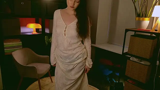 Snapshot of Miley_Smile chatting on October 10, 5:50 am Miley Smile online show from October 10, 5:50 am