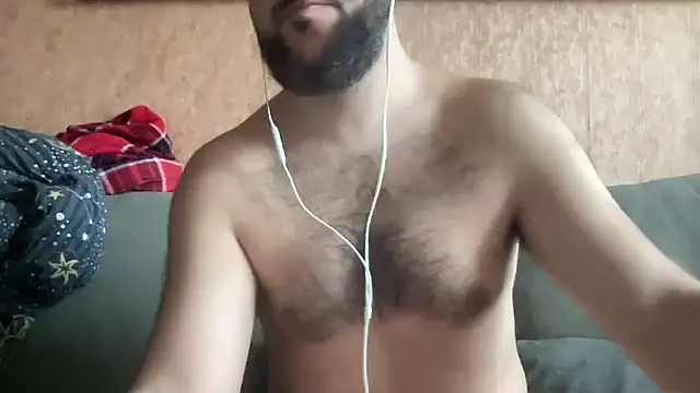 Snapshot of RedDante89 chatting on December 10, 9:44 am RedDante89 online show from December 10, 9:44 am