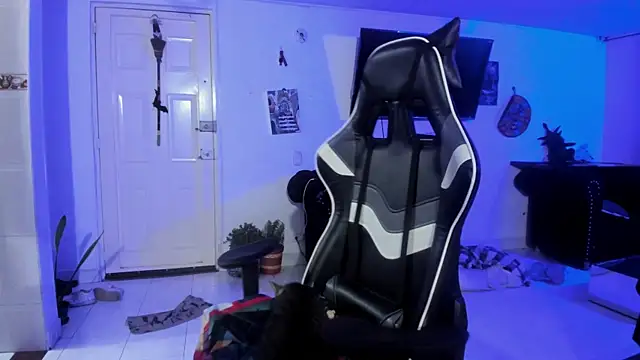 Snapshot of Acid666_alice chatting on October 16, 1:17 am Acid666 alice online show from October 16, 1:17 am