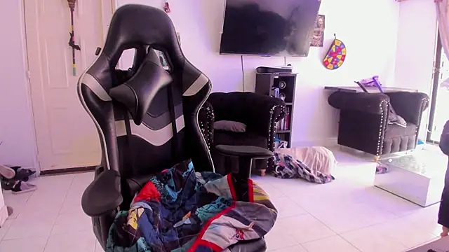 Snapshot of Acid666_alice chatting on October 21, 3:35 pm Acid666 alice online show from October 21, 3:35 pm