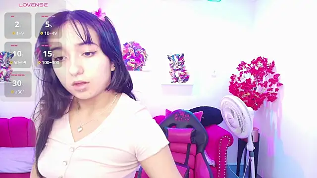 Miss dolly  online show from May 5, 12:13 pm
