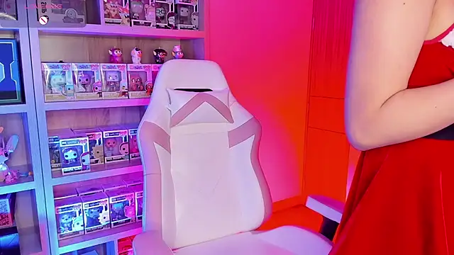 Snapshot of Victoria_se chatting on December 14, 4:51 am Victoria se online show from December 14, 4:51 am