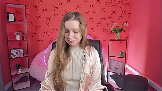 MayaSinabon online show from December 3, 7:21 am