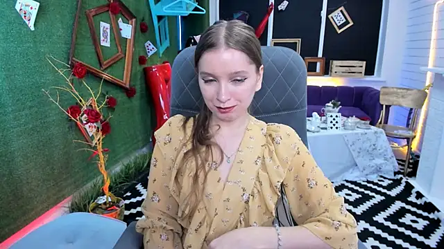 MayaSinabon online show from December 4, 10:24 am