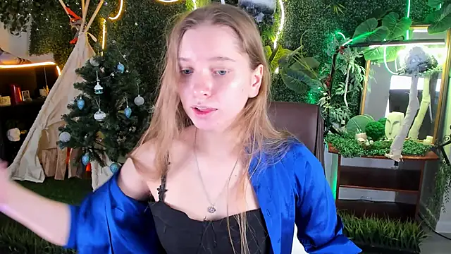 MayaSinabon online show from December 17, 9:07 am