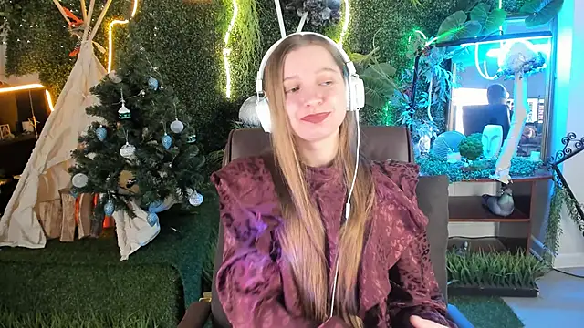 MayaSinabon online show from December 22, 3:22 pm