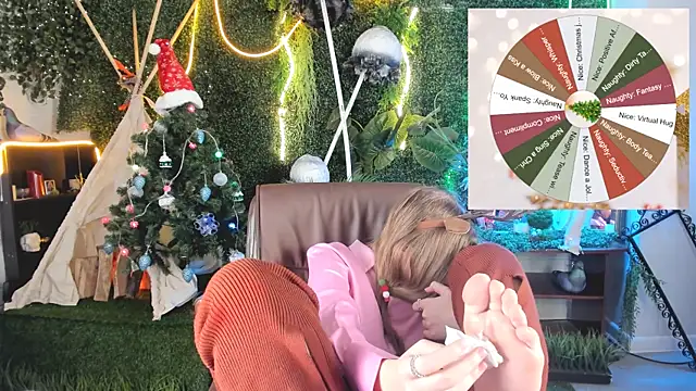MayaSinabon online show from December 25, 3:17 pm