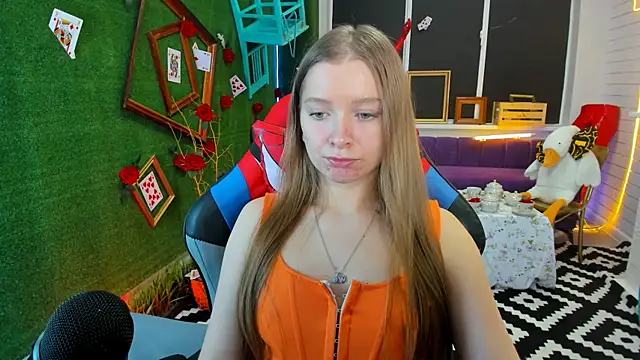 MayaSinabon online show from February 12, 12:12 pm