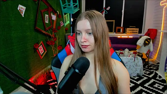 MayaSinabon online show from February 18, 3:21 pm