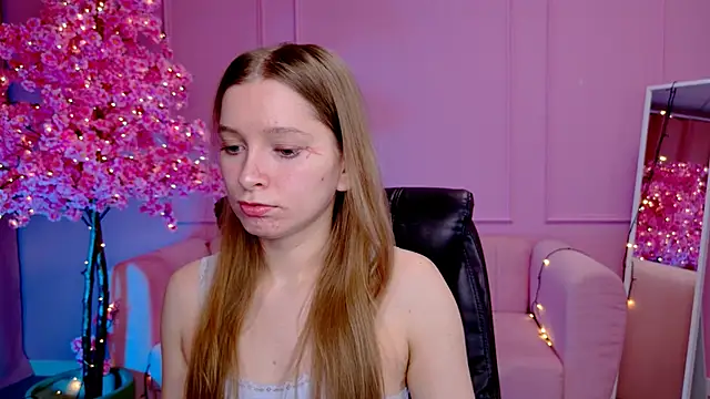 MayaSinabon online show from February 26, 12:14 pm