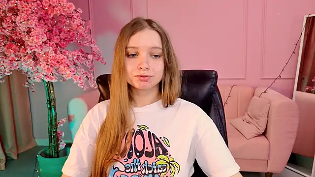 MayaSinabon online show from March 2, 12:11 pm