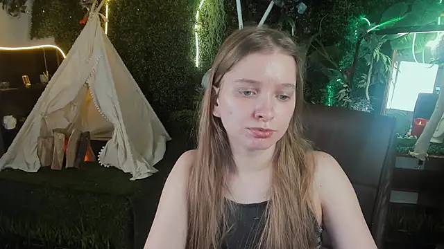 MayaSinabon online show from March 21, 12:17 pm