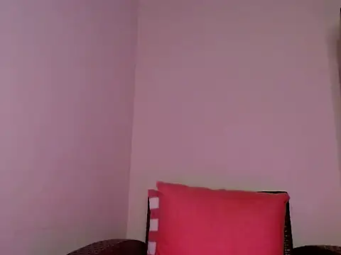 Snapshot of Sophie_Raegan chatting on January 6, 4:55 pm Sophie Raegan online show from January 6, 4:55 pm