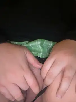 lucy20000 online show from October 6, 2:53 am