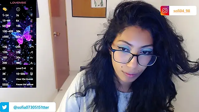 Snapshot of sofia_rosse4 chatting on June 13, 1:58 am sofia rosse4 online show from June 13, 1:58 am
