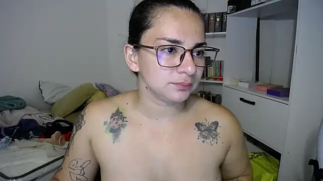 Snapshot of Amarantha_666 chatting on March 11, 1:26 am Amarantha 666 online show from March 11, 1:26 am