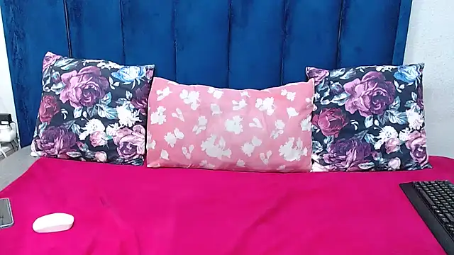 HotSmallTits online show from July 9, 7:18 pm