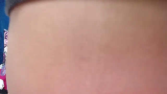 HotSmallTits online show from July 16, 6:47 pm