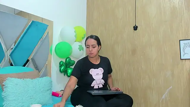 Luya Jhon online show from March 20, 11:38 am