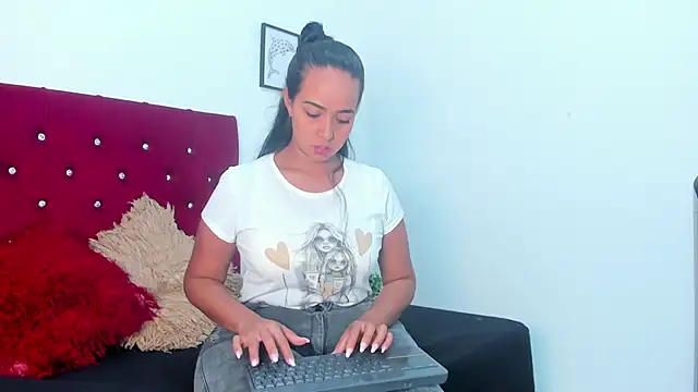 Luya Jhon online show from September 13, 11:43 am