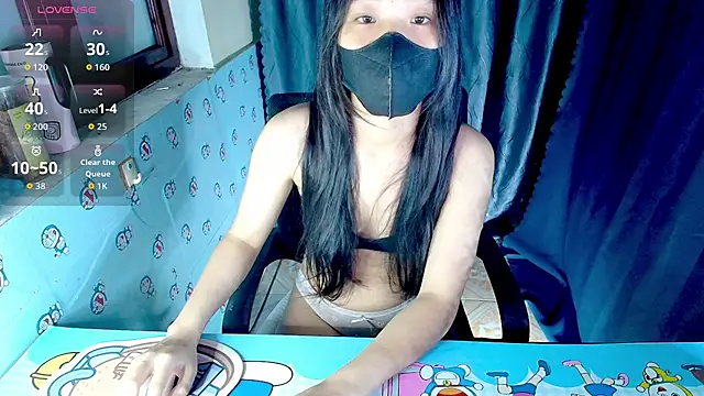   Saphia   online show from June 4, 3:18 pm