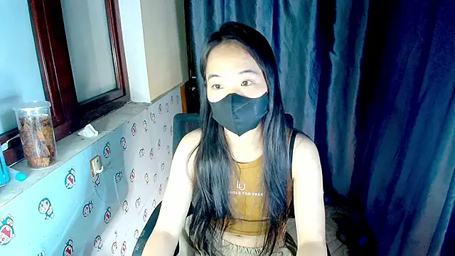   Saphia   online show from June 11, 3:32 pm