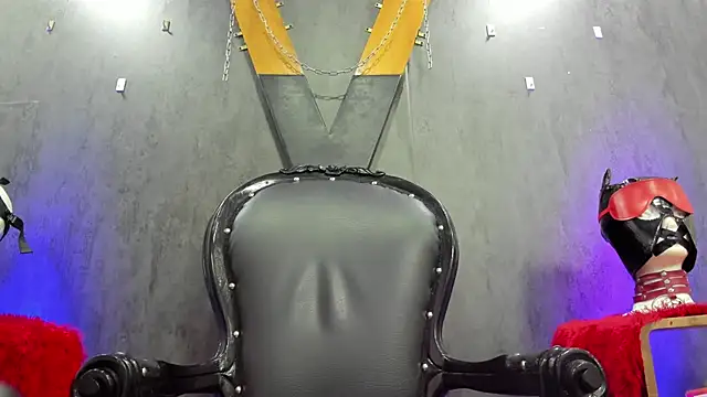 CharlotteScotte online show from March 7, 2:01 pm