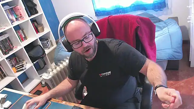 ravingr4d4 online show from March 13, 1:07 pm