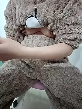 SweetGirl2k2 online show from December 2, 1:44 am