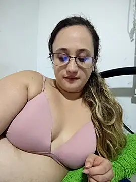 Karol and David hotcouple online show from January 8, 1:00 am