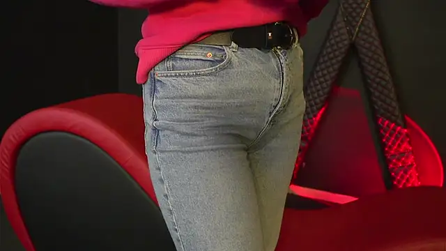 CelineConner online show from February 28, 5:19 am