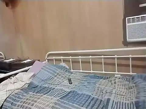 Snapshot of AlphaAlluring69 chatting on January 30, 9:04 am AlphaAlluring69 online show from January 30, 9:04 am