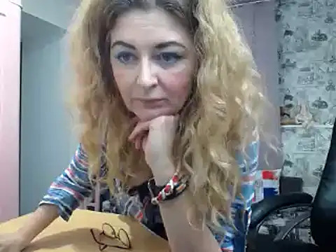 Helen1974 online show from March 16, 11:36 pm