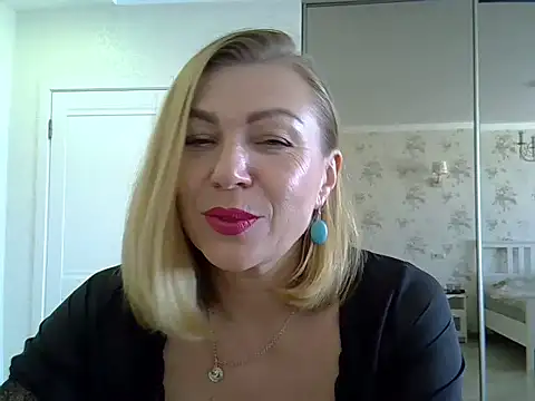 Alexandra-Rosee online show from February 9, 5:40 am