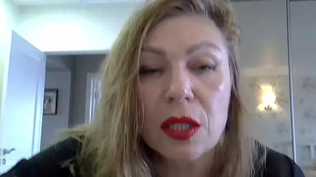 Alexandra-Rosee online show from October 27, 5:44 am