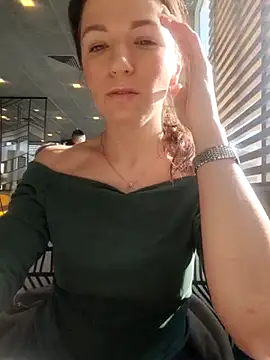 Brilliant-Queen1 online show from February 9, 2:06 am