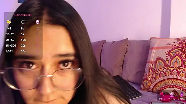 Megan FE online show from October 18, 1:34 pm