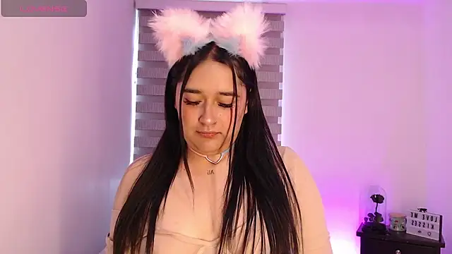 Megan FE online show from November 28, 6:43 pm