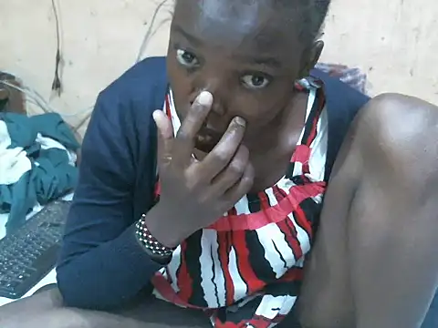 Snapshot of cute_naimah chatting on May 16, 5:15 am cute naimah online show from May 16, 5:15 am
