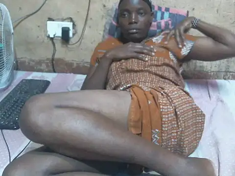 cute naimah online show from July 1, 3:01 pm